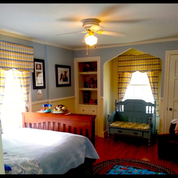 Country Curtains - 4 panels 2 lined valences - Picture 1 of 5